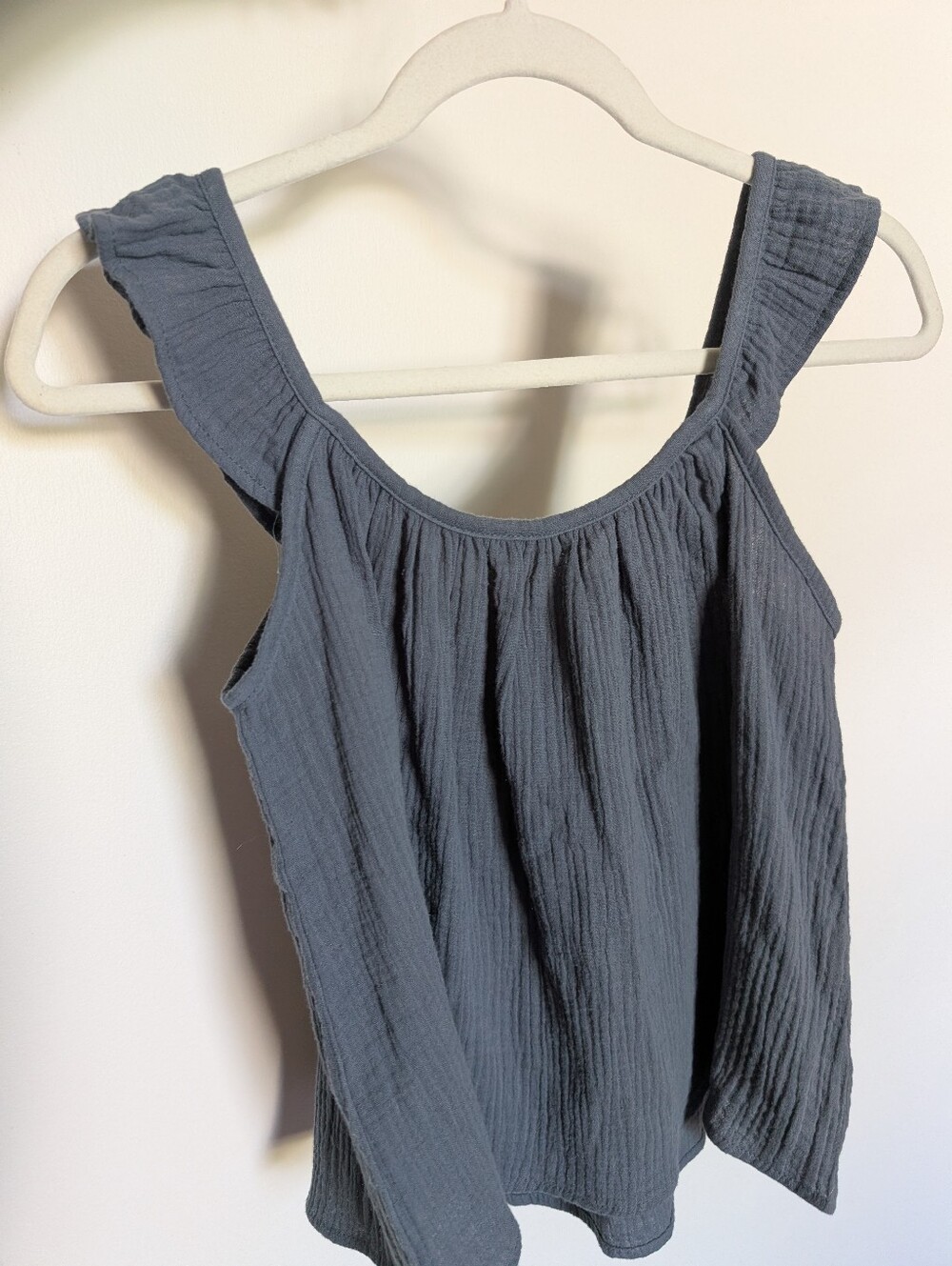 Flowy Cotton Tank - Picture 3 of 11